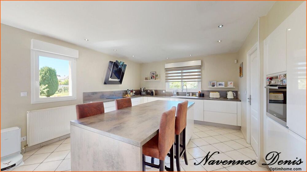 Vente Maison Plain-pied récent de 215 m² – Volumes rares, 4 chambres, sous-sol complet – Proche A13 Bourg achard