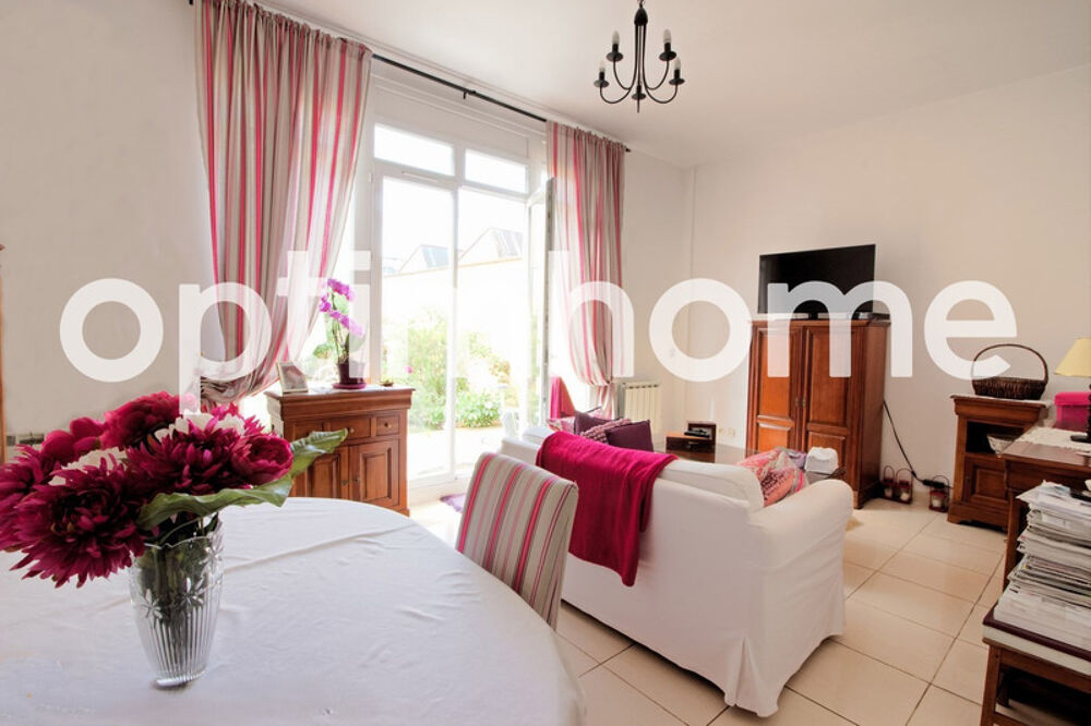 Appartement 2 pièces avec un petit jardin - CHAMPAGNE SUR SEINE (77)