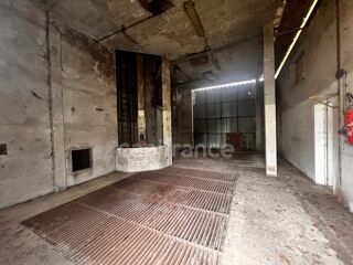  Remise / Grange � vendre 2 pi�ces 280 m� Marsais