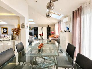  Maison à vendre 6 pièces 204 m²