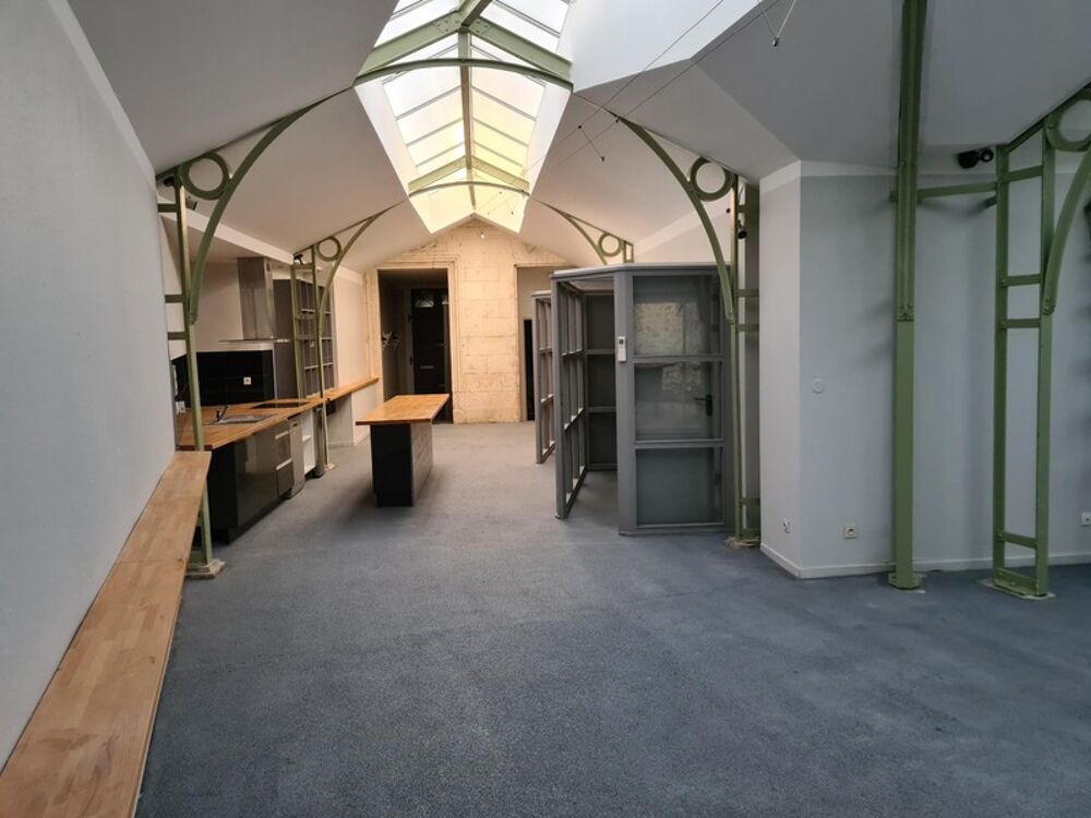 Loft, local commercial ou bureau, coeur de ville, rez de chaussée