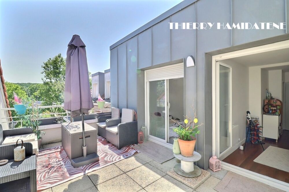 Vente Duplex/Triplex COTEAUX LIMITE SANNOIS  DERNIER ETAGE TRES BEL APPARTEMENT DUPLEX TERRASSE 4 PIECES 80M2 3 CHAMBRES DOUBLE PARKING EN S/SOL Argenteuil