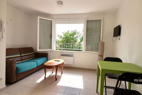 Appartement meublé à louer proche lycée Philippe Lamour 415 Nmes (30000)