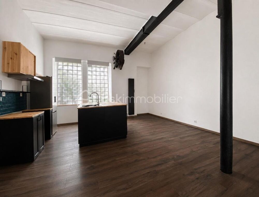 Vente Loft Appartement esprit loft 50 m² entièrement rénové - Espace nuit Aménageable Corbeil essonnes