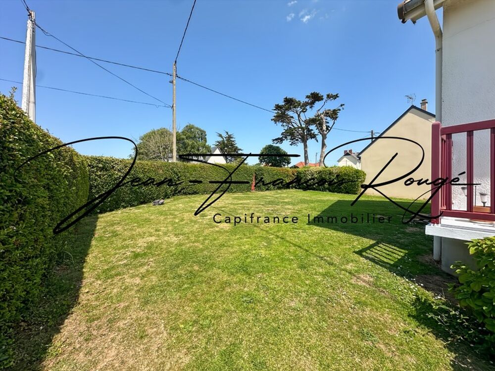 Barneville-Carteret, à 500 mètres des commerces et 3 kms de la plage, maison de 145 m² rénovée !!!