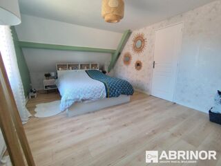  Villa à vendre 5 pièces 156 m²