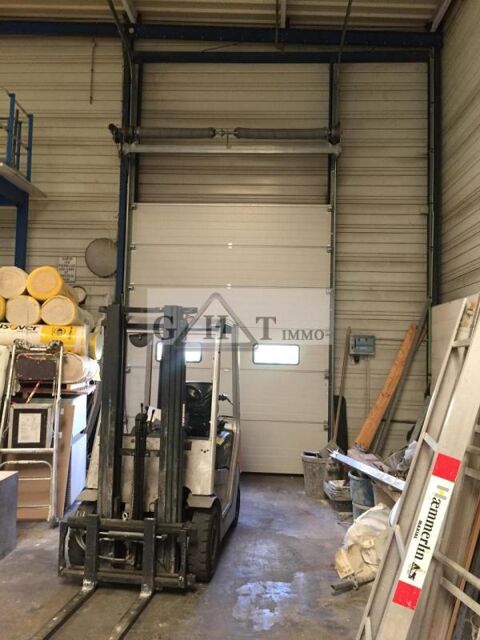 ENTREPOT BUREAUX A VENDRE 950M2 VALENTON 1650000 94460 Valenton