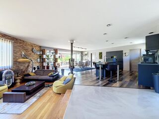  Villa à vendre 7 pièces 164 m²