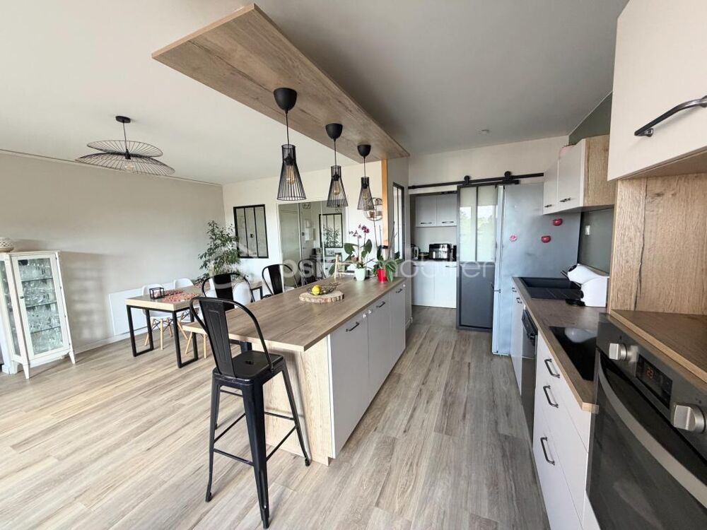 Vente Appartement Appartement T4 de 86m2 avec grand balcon et garage, aucun travaux à prévoir, situé dans un quartier calme et bien desservi de la Tarbes