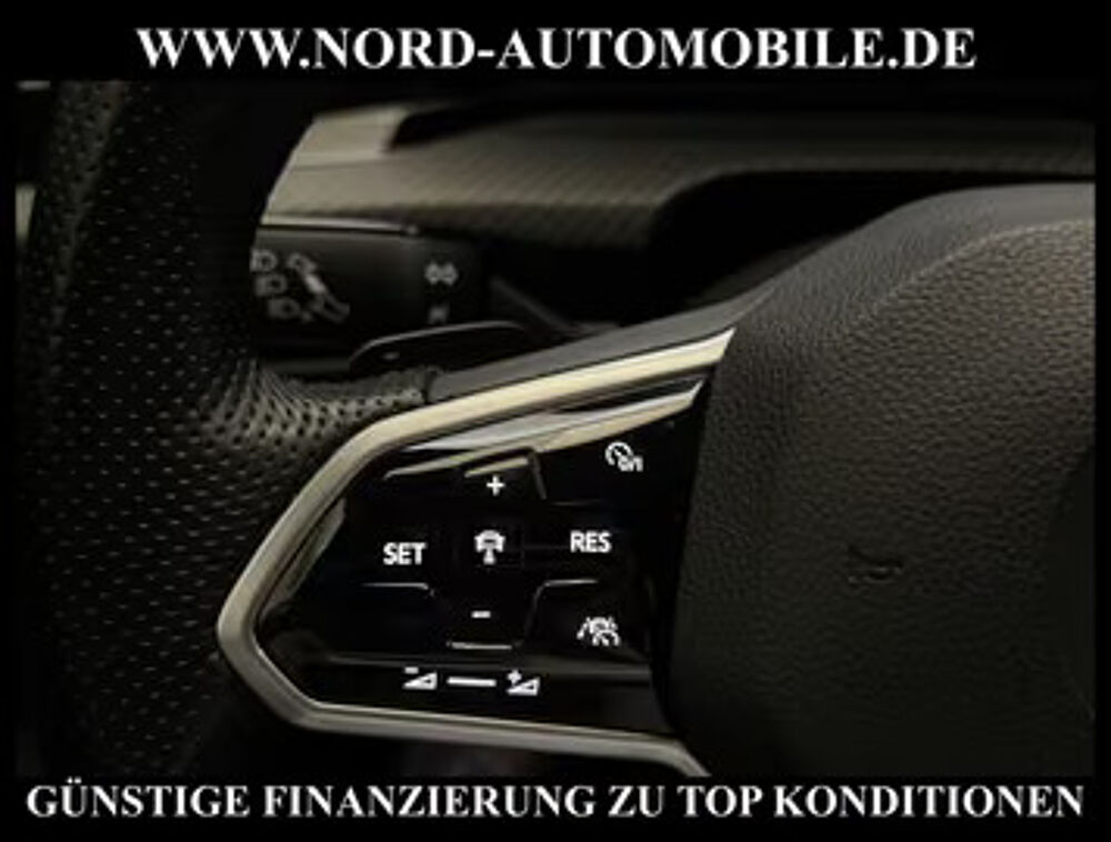 Golf 1.5 eTSI R-Line DSG 2023 occasion 33000 Bordeaux