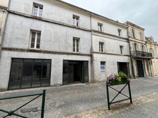  Immeuble � vendre 922 m�