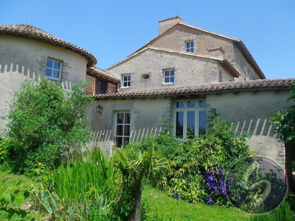 � vendre  Maison Cours (79220)