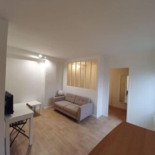  Appartement � louer 1 pi�ce 35 m�