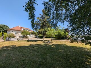  Propri�t�/ch�teau � vendre 7 pi�ces 181 m�