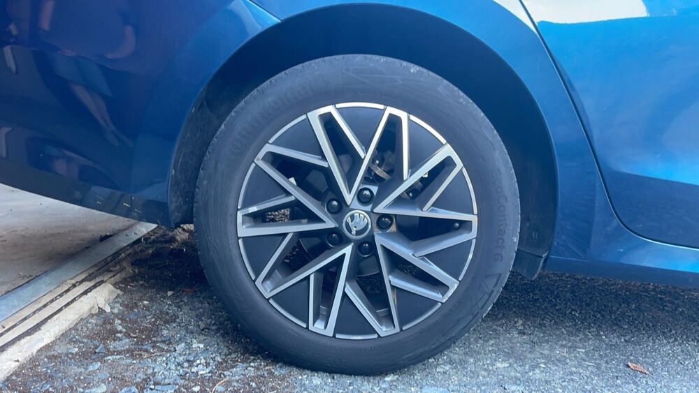 Octavia Combi 2.0 TDI 150 DSG7 Business 2021 occasion 03410 Domerat