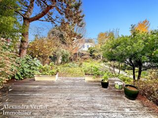  Maison  vendre 9 pices 250 m