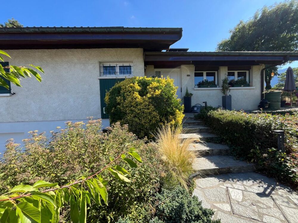 Vente Maison Maison individuelle rénovée avec piscine sur la commune de Perrignier Perrignier