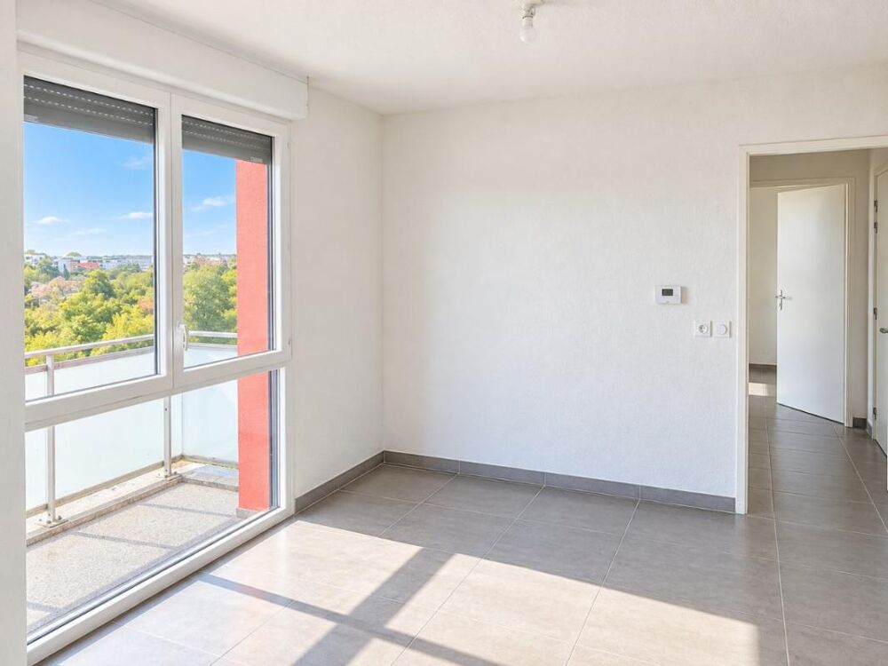 Location Appartement Appartement T2 avec loggia et place de parking à Toulouse Toulouse