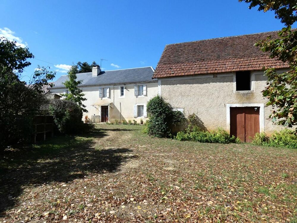 Maison 160 m2 / 4 chambres / 2 granges / terrain 3500m² environ