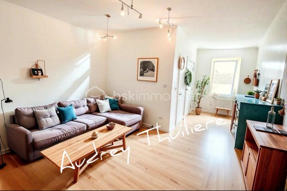 Maison de ville de 80 m² à vendre à Dagneux  Proche Gare et Commerces-Idéal primo-accédant