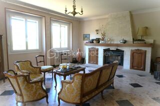  Propri�t�/ch�teau � vendre 5 pi�ces 200 m�