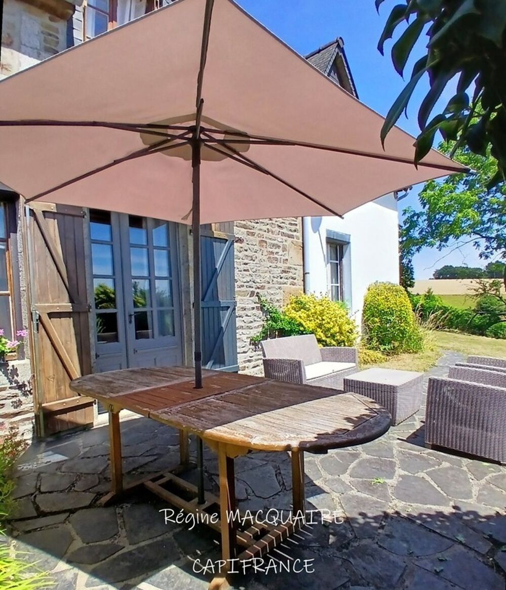 À vendre : Maison mitoyenne de 4 pièces,143 m2 env., 3 chambres sur un terrain de 1500 m2 avec panorama exceptionnel sur la camp