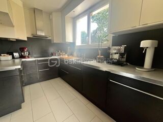  Maison  vendre 6 pices 168 m