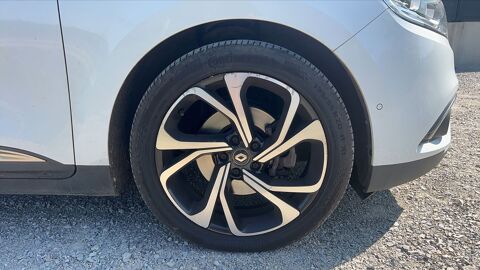 Sc&eacute;nic 1.7 Blue dCi 120 Bose 2019 occasion 44830 Brains