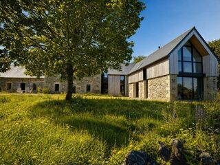 Propriété/château à vendre 7 pièces 184 m²