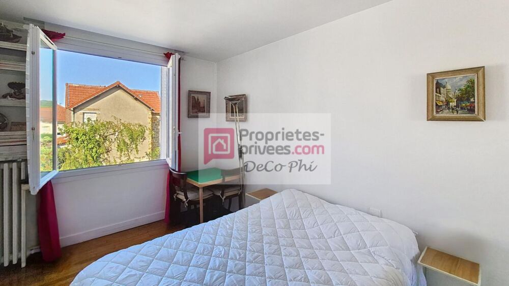 Vente Maison Maison  TBE   terrasse sud-ouest  100 m2  Versailles Porchefontaine Versailles