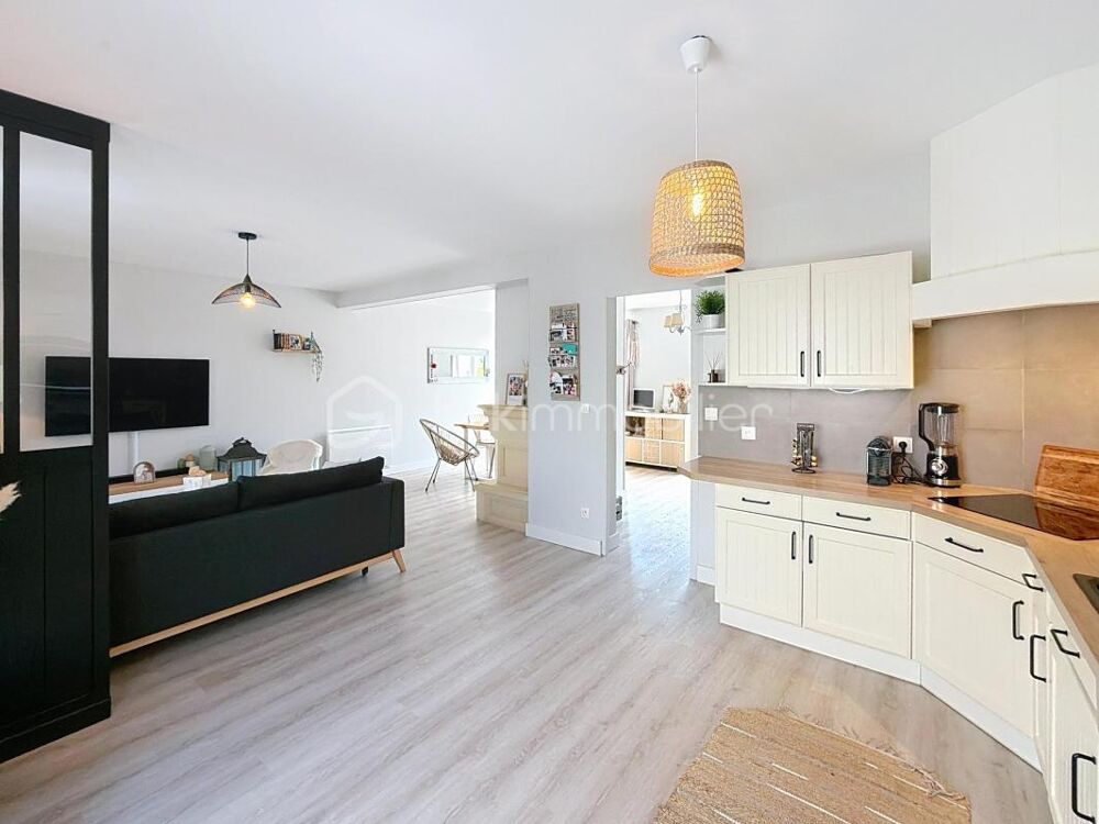Vente Maison Le confort d'une maison familiale au cœur de toutes les commodités Cormery