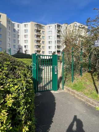  Appartement  vendre 2 pices 56 m