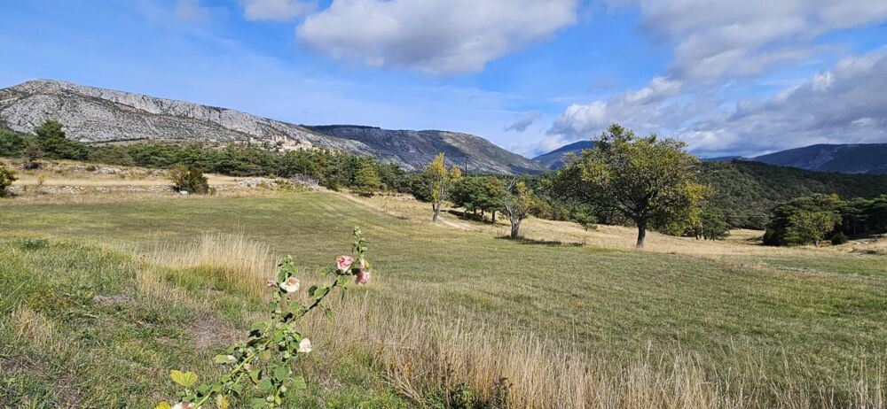 Vente Maison Maison de hameau avec deux appartements +  terrain, à Bargème Bargeme