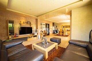  Maison � vendre 6 pi�ces 175 m�