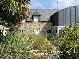  Maison  vendre 6 pices 221 m