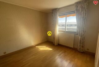  Appartement � vendre 4 pi�ces 65 m�