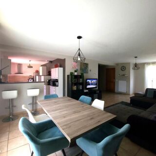  Maison  vendre 6 pices 117 m