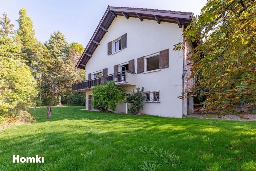 Vente Maison Maison/Villa T8 de 340 m² à Chuzelles 38200 Chuzelles