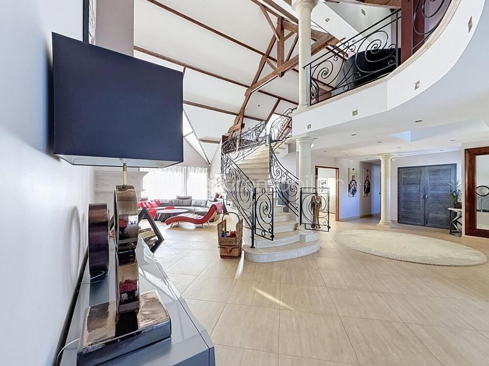 Vente Villa Villa d'exception avec piscine chauffée Dormelles