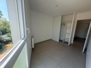  Appartement à louer 3 pièces 62 m²