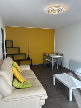  Appartement à louer 2 pièces 47 m²
