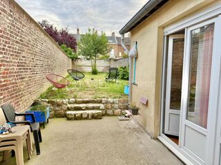  Immeuble � vendre 7 pi�ces 220 m�