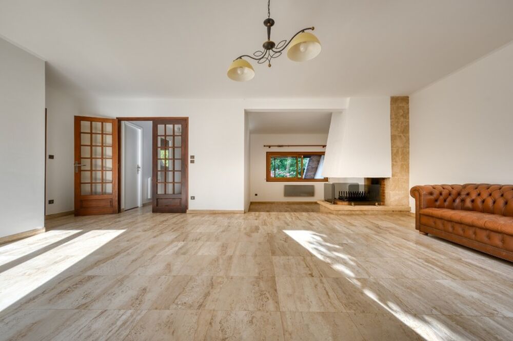 Vente Maison Maison à vendre 6 pièces ORSAY (91), séjour double, 4 chambres, 1 bureau, sous-sol total, beaux volumes Orsay
