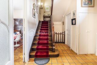  Maison à vendre 11 pièces 272 m²