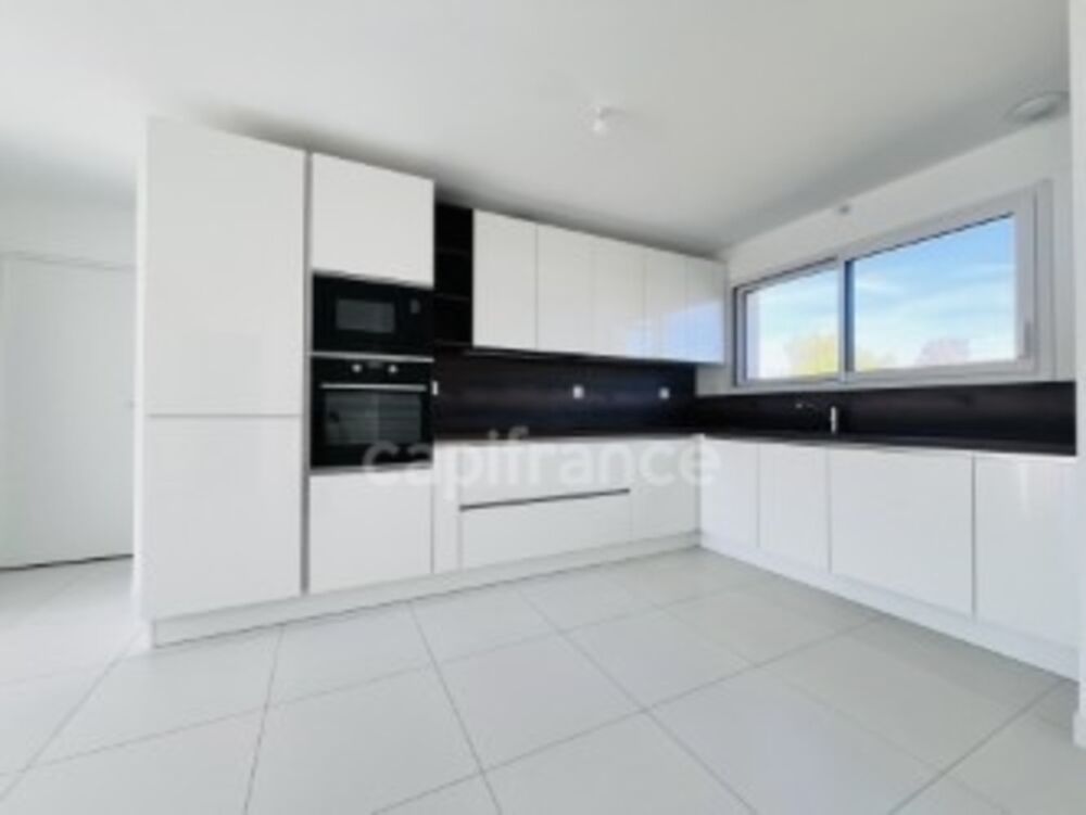 Vente Maison PLAIN PIED NEUF AVEC 3 CHAMBRES GARAGE ET JARDIN CLÉ EN MAIN Arnage
