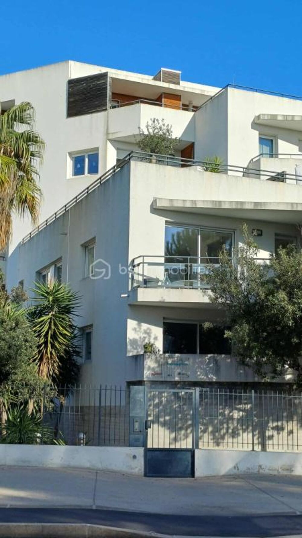 Vente Appartement Beau 3 pièces avec balcon sans vis à vis + place de parking Montpellier
