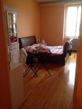  Appartement à louer 3 pièces 85 m²