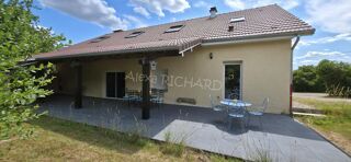  Propriété/château à vendre 3 pièces 61 m²