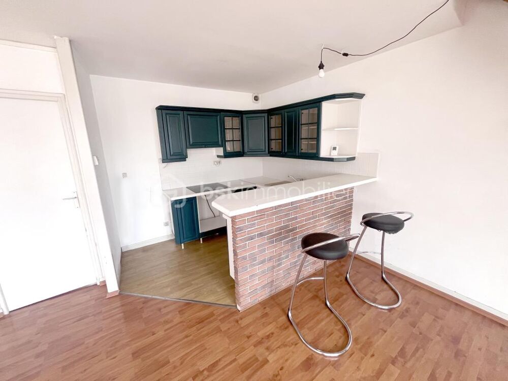 Lille Centre  Duplex lumineux avec vue sur léglise Saint-Maurice  63 m² + espaces utiles