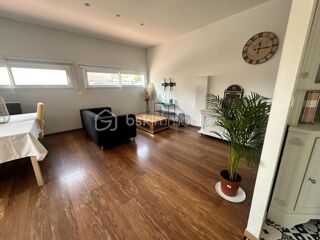  Maison à louer 4 pièces 150 m²